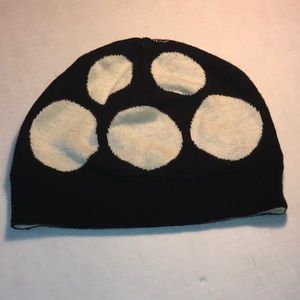 GAP black and white circle beanie